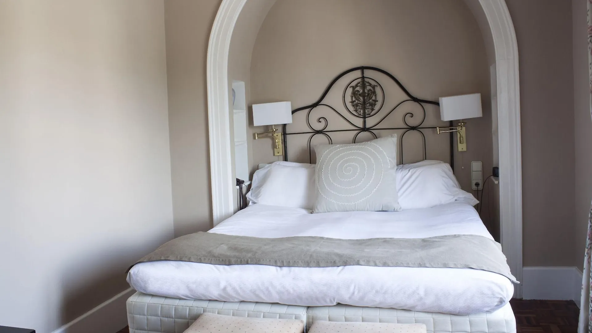 Hotel Subur Maritim Sitges 4*,