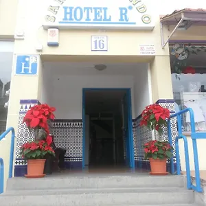 hostal-casa-de-huespedes-san-fernando.in-canary-islands.com/
